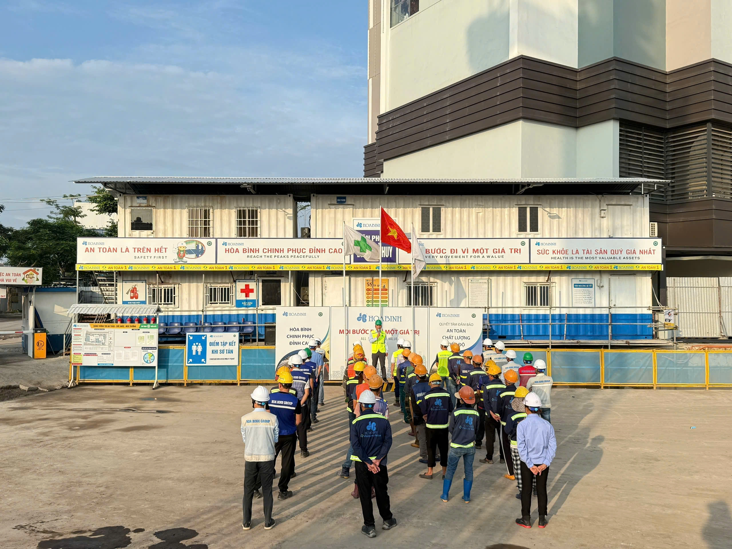 Những điều người lao động cần biết về văn hóa và luật lao động Nga khi làm việc tại Nga